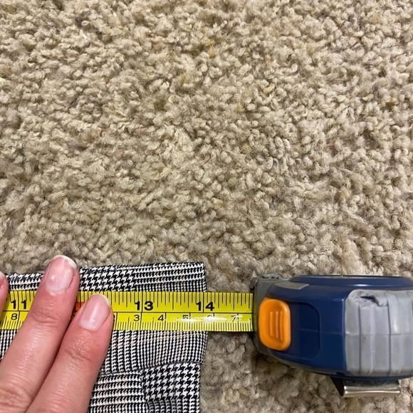 Babaton Aritzia Women’s Plaid Cohan Pants Trousers Black & Grey Size 4 Ankle - Picture 8 of 10